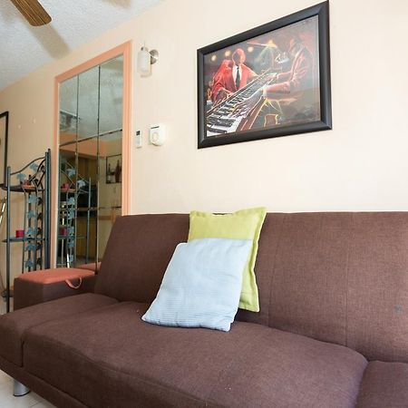 Cozy Accommodations Kingston Luaran gambar